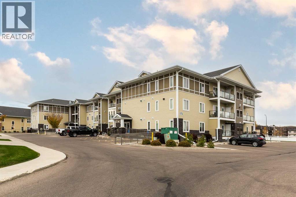 204, 173 Fairmont Boulevard S, Lethbridge