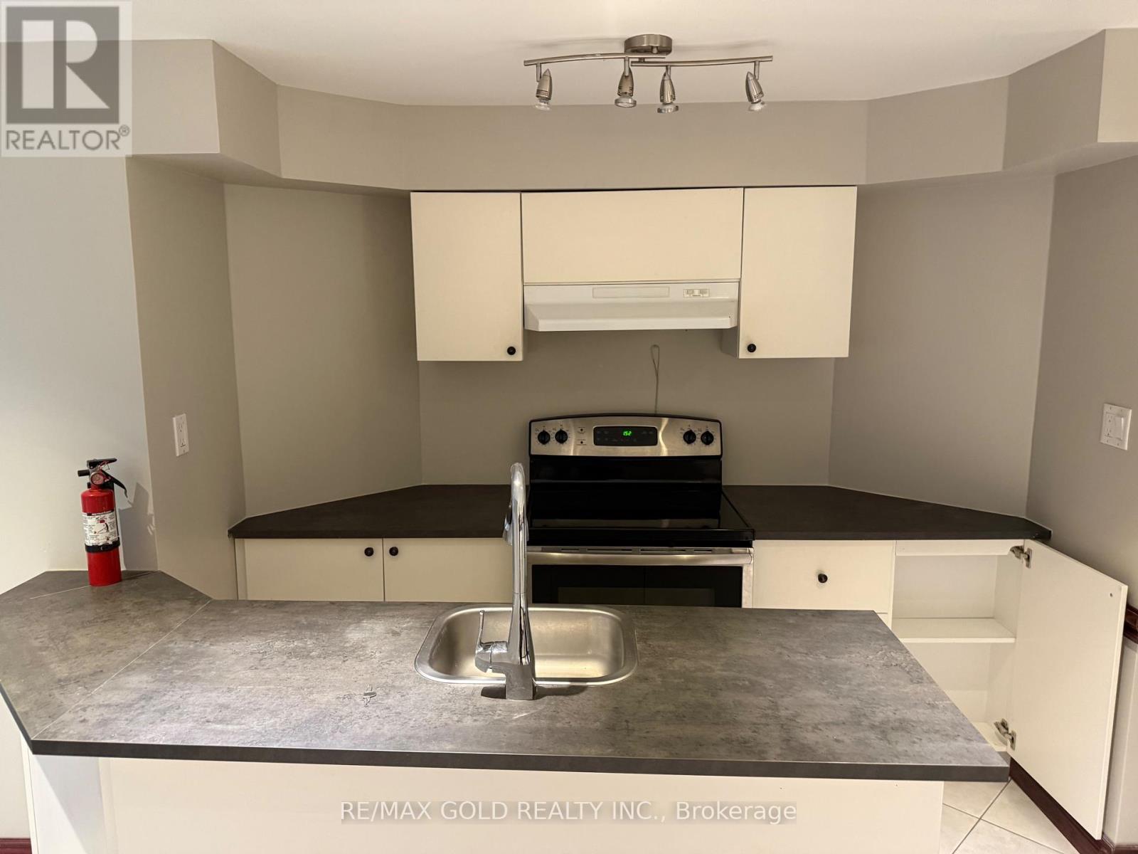 BASEMENT - 41 MOUNTAINBERRY ROAD, Brampton (Sandringham-Wellington) — photo 3