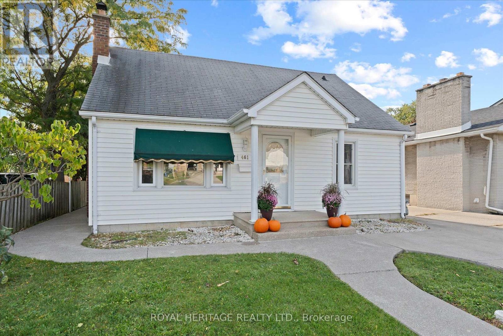 461 LAUZON ROAD, Windsor — photo 2