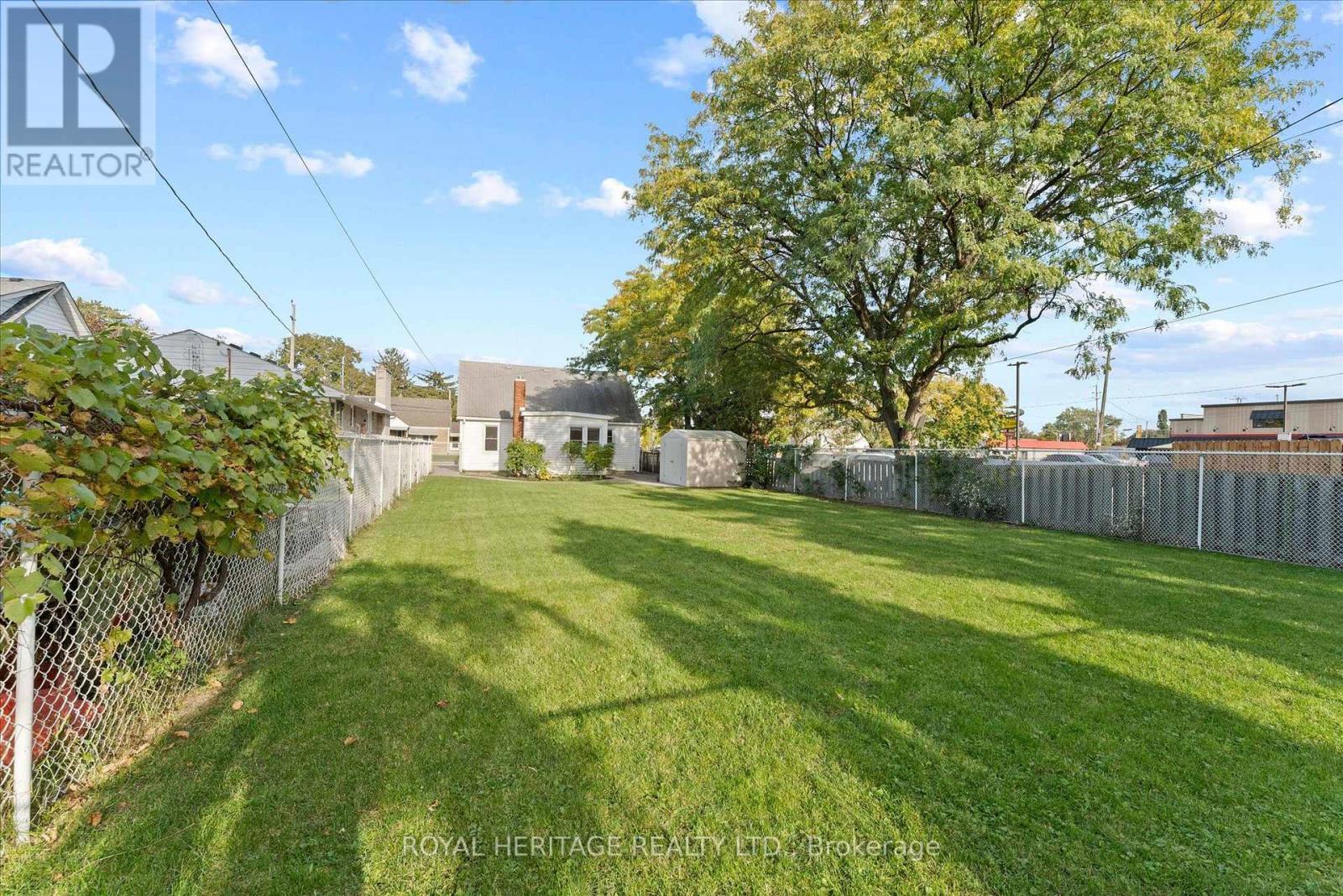 461 LAUZON ROAD, Windsor — photo 8