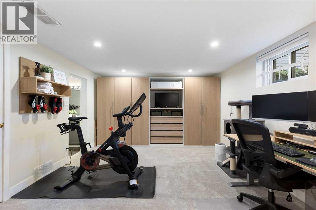 364 Killarney Glen Court SW - photo 31