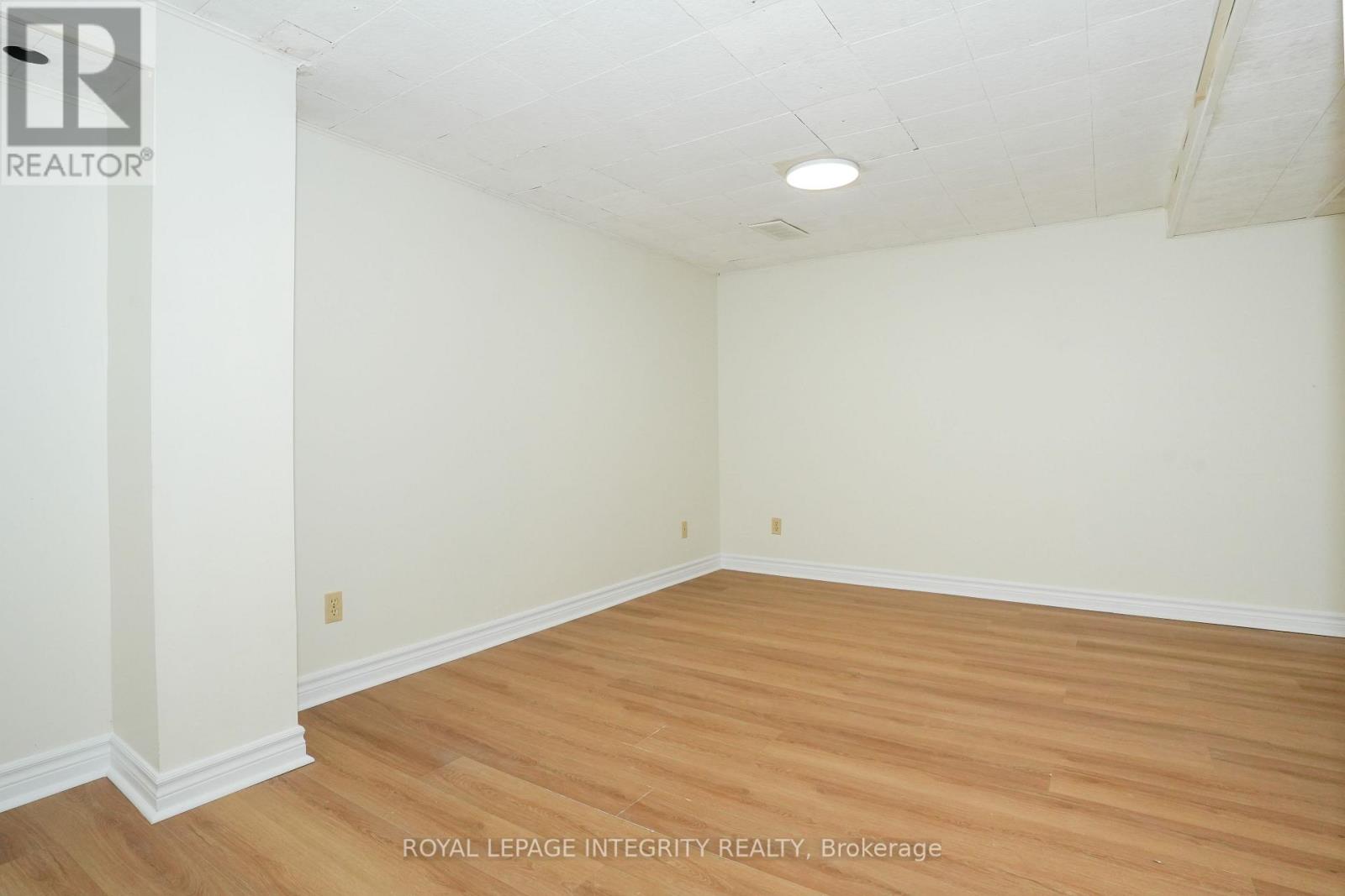 #90 3270 SOUTHGATE ROAD - 15