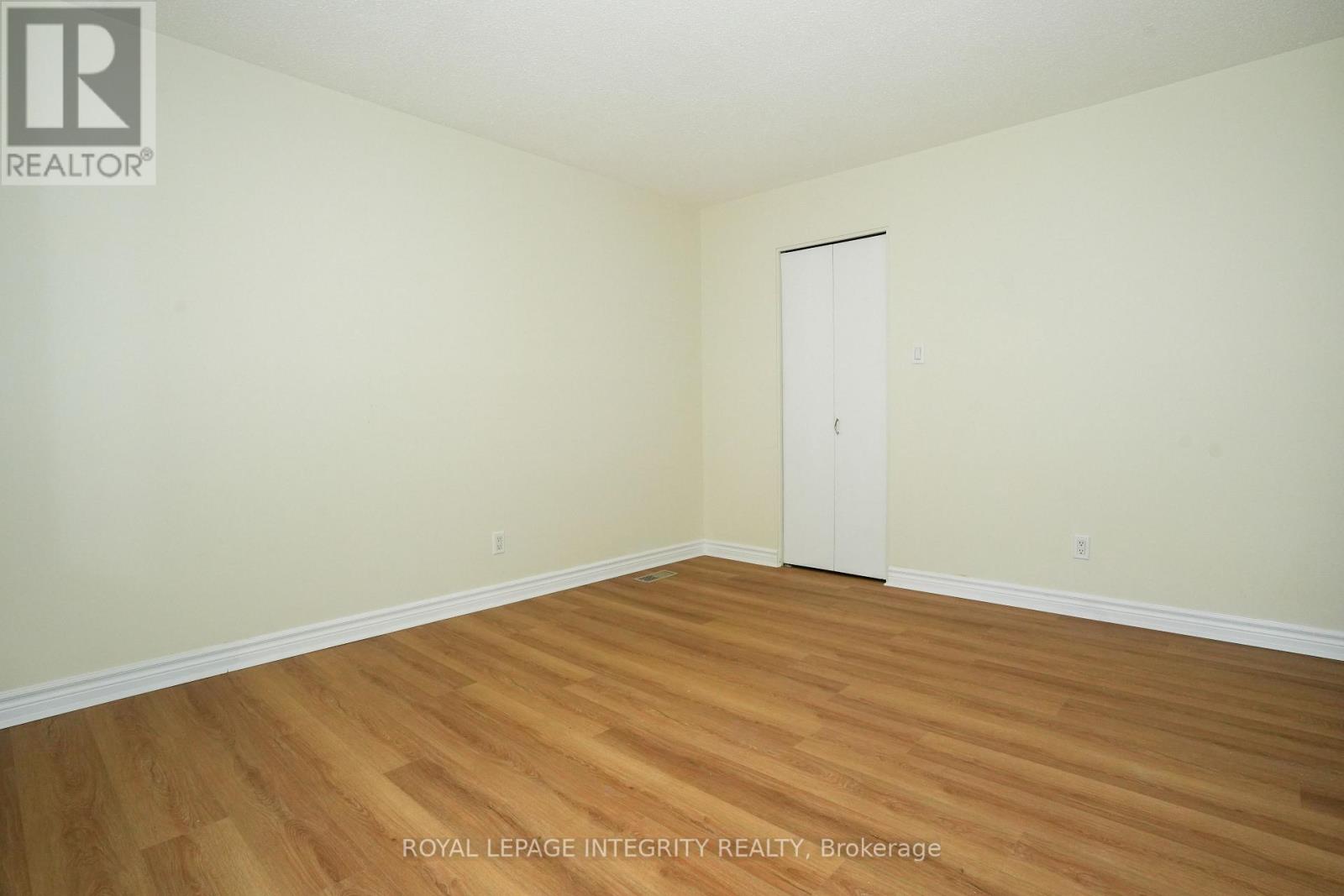 #90 3270 SOUTHGATE ROAD - 7