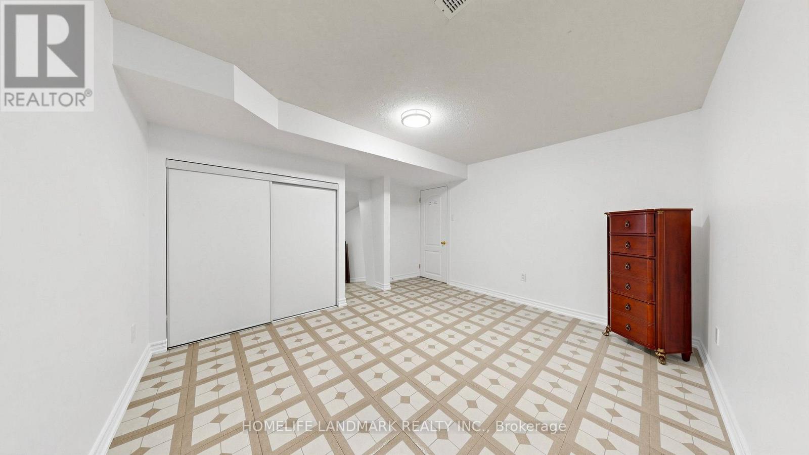 25 GORDON WEEDON ROAD - 43
