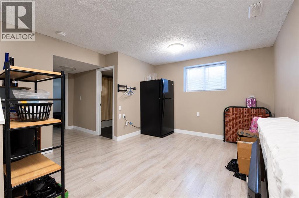 29 Elgin Mews SE - 26