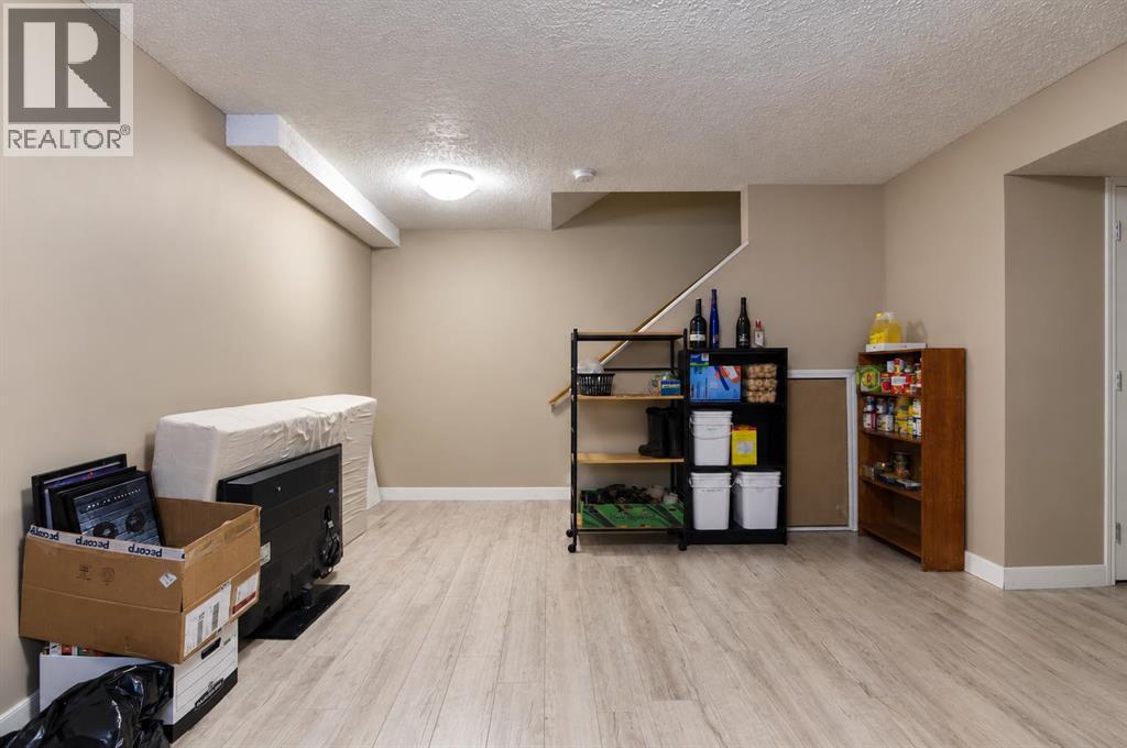 29 Elgin Mews SE - 27