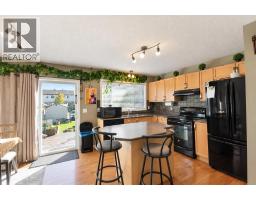 29 Elgin Mews Se, Calgary, AB T2Z4J9 Photo 9