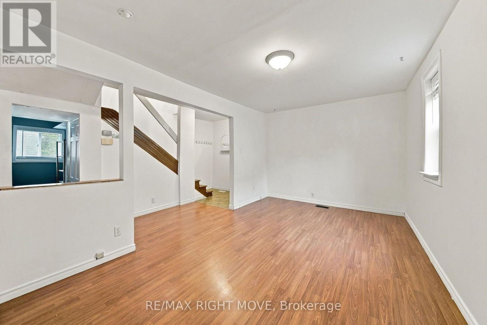 173 BARRIE ROAD, Orillia — photo 11