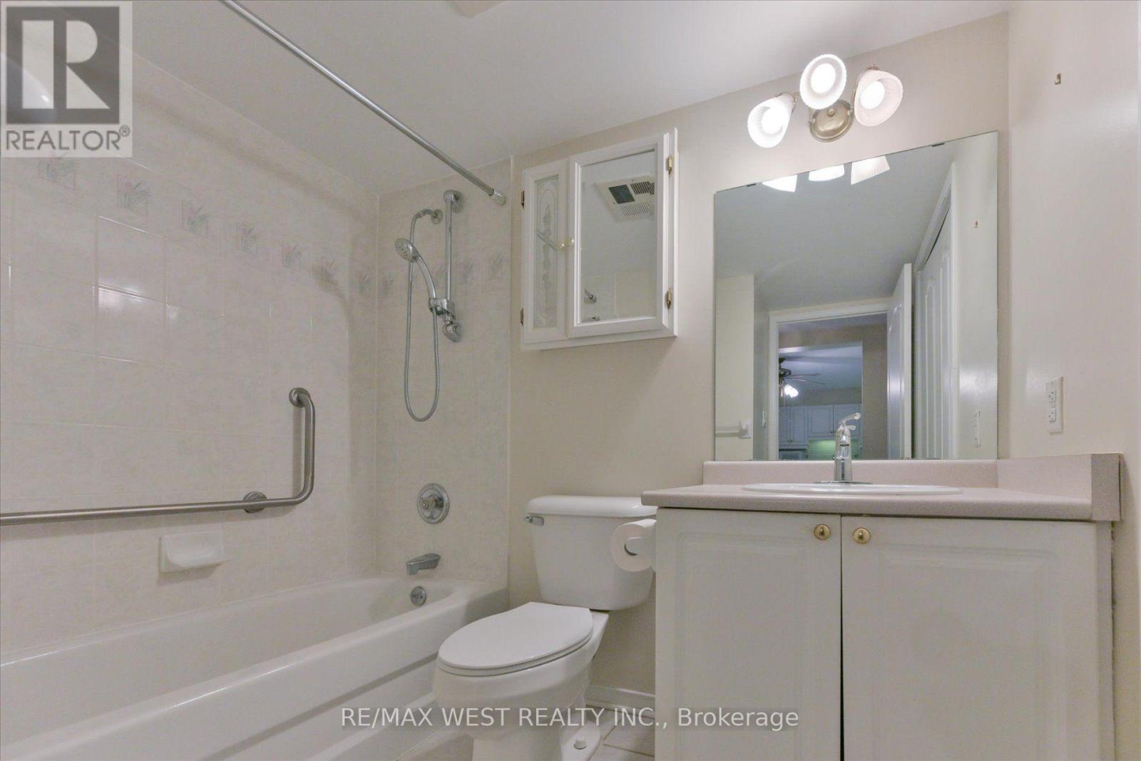 7373 Martin Grove Road — photo 29