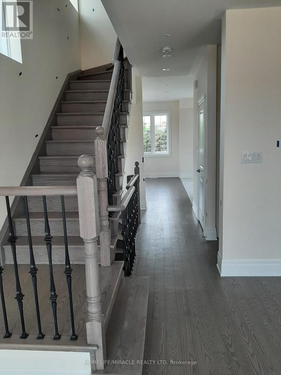 63 HASHMI PLACE E, Brampton (Credit Valley) — photo 4