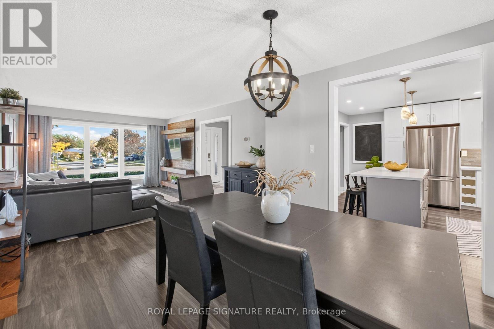 2595 Cavendish Drive, Burlington, ON photo 14