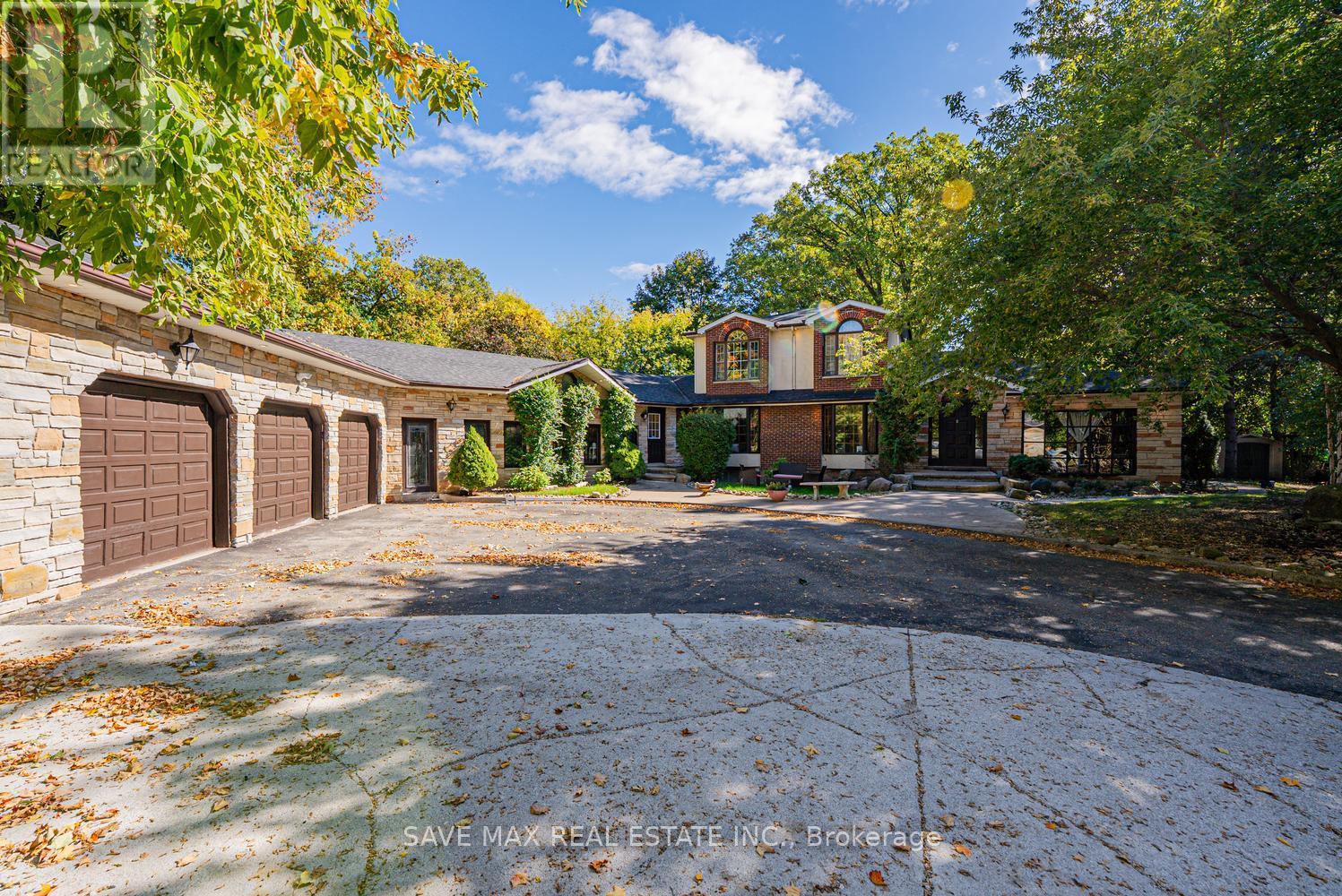 1215 MARTINS BOULEVARD - 3