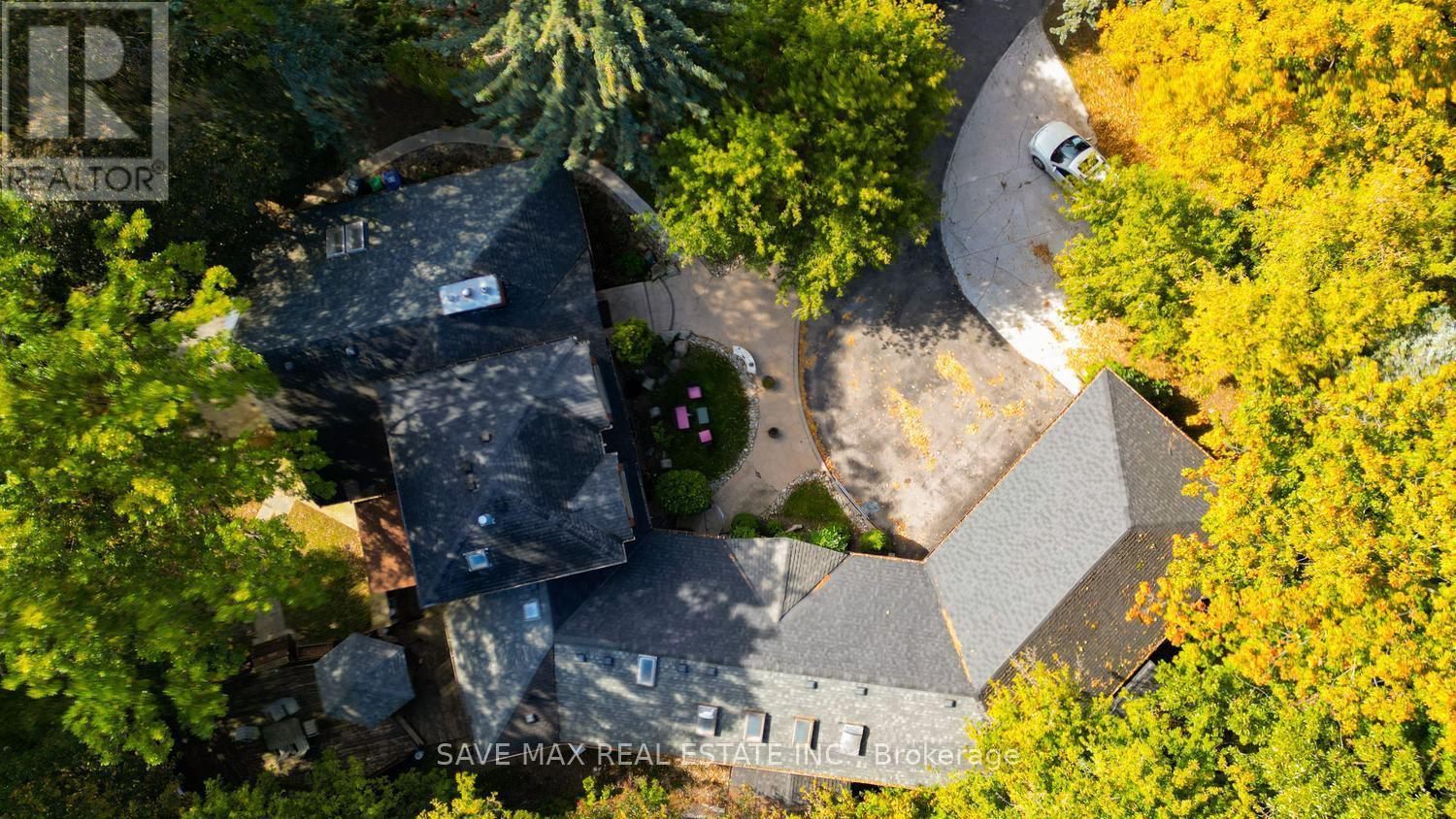 1215 MARTINS BOULEVARD - 7