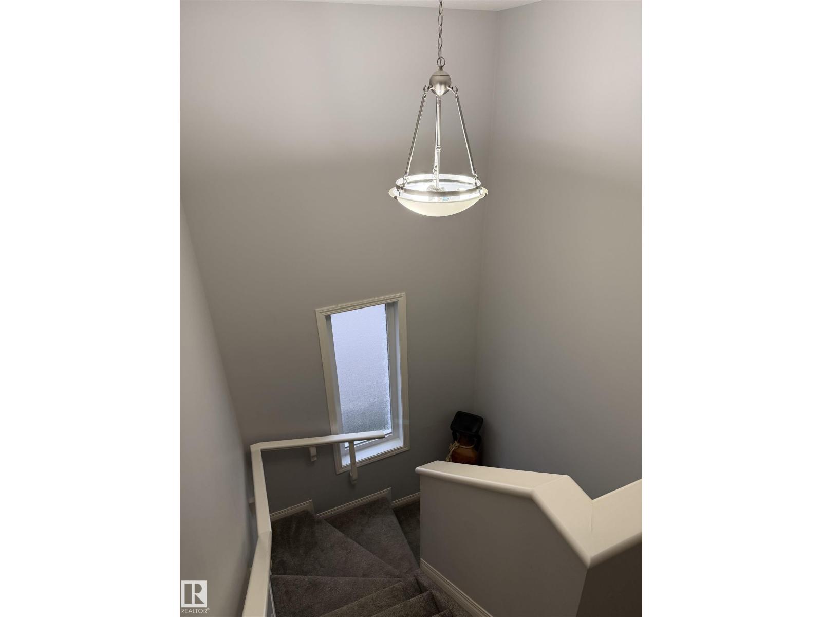 19 Halladay Boulevard, photo 28