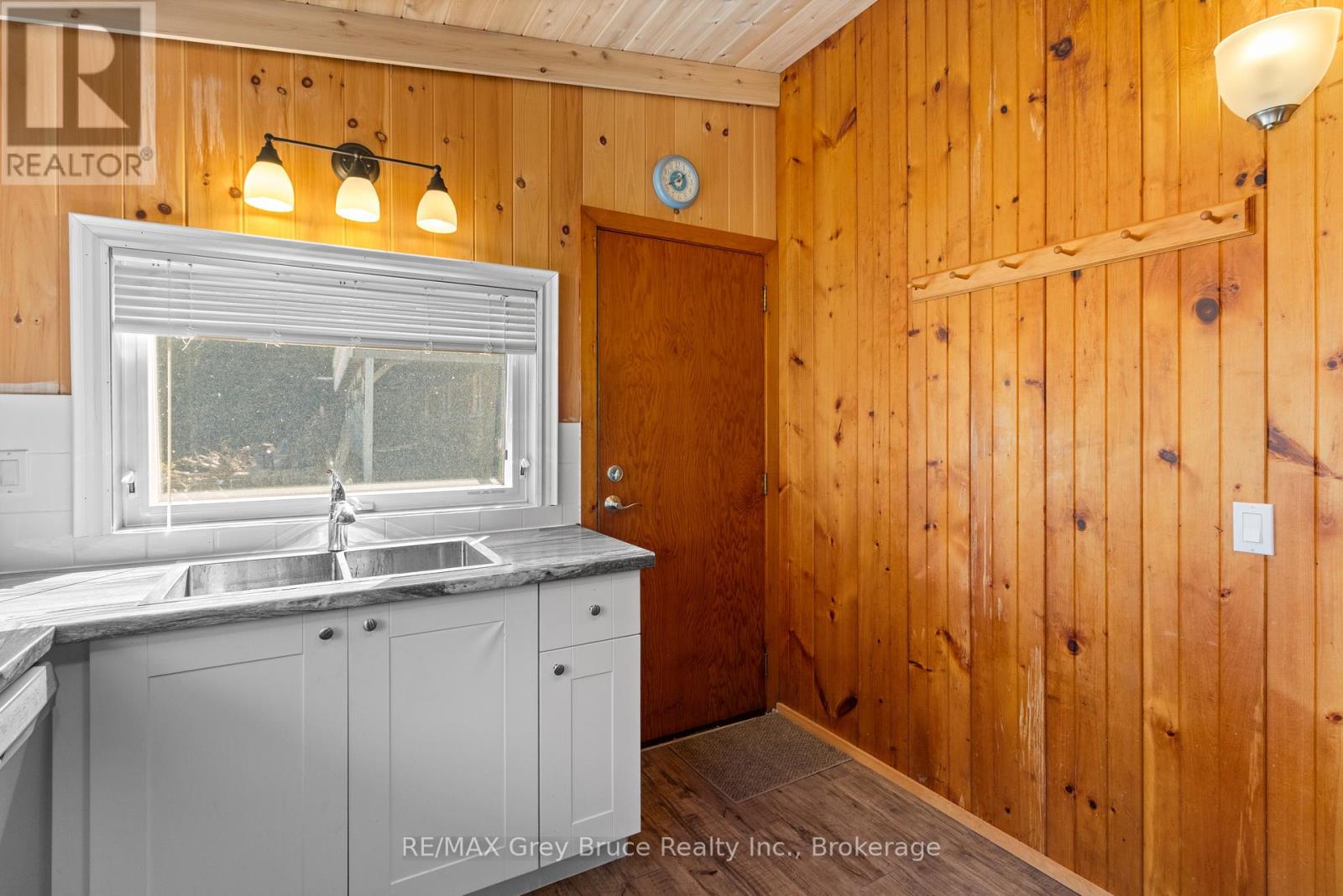 173 Isthmus Bay Road — photo 10