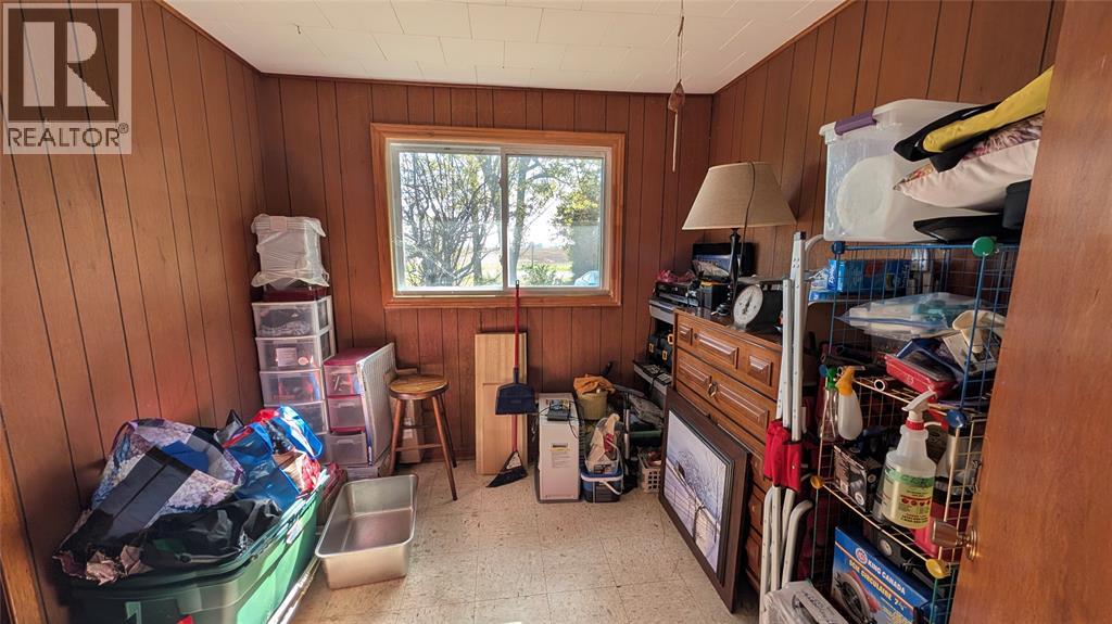 1534 Burman Line — photo 14