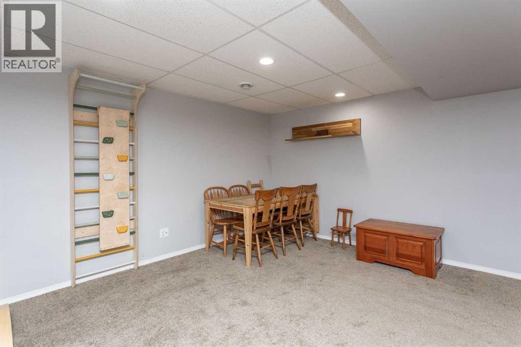 66 Oberlin Avenue - 16