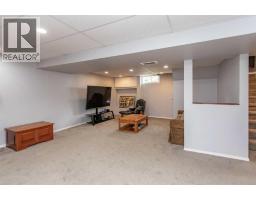 66 Oberlin Avenue, Red Deer, AB T4N5A4 Photo 17