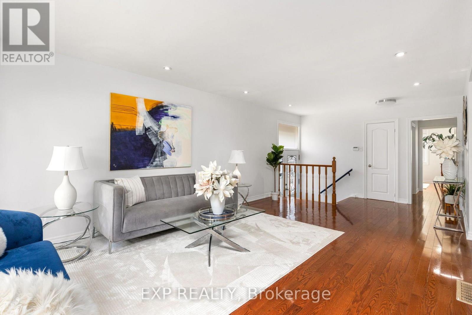 5 TADCASTER PLACE - 5
