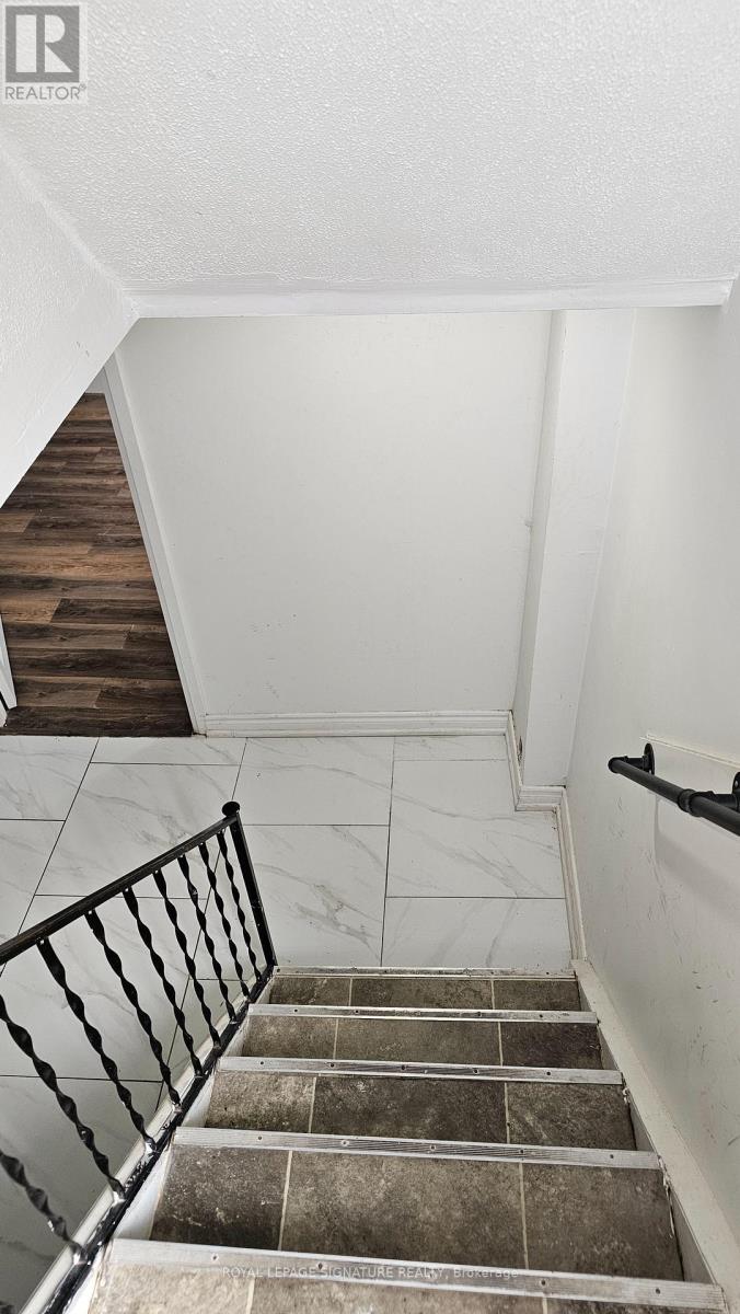 LOWER - 772 SCARBOROUGH GOLF CLUB ROAD, Toronto (Woburn) — photo 12