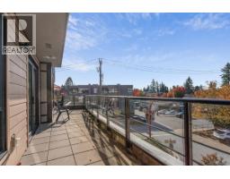 206 3220 Connaught Crescent, North Vancouver, BC V7R0A5 Photo 27