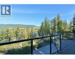 303 5780 Marine Way, Sechelt, BC V7Z0L8 Photo 13