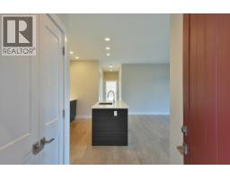 303 5780 Marine Way, Sechelt, BC V7Z0L8 Photo 18