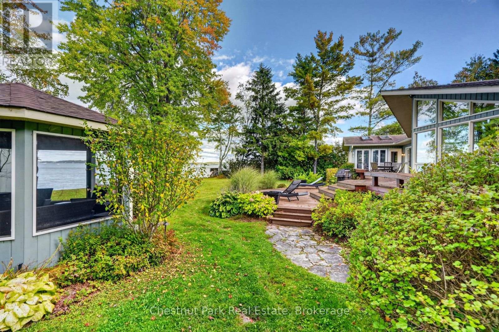1034 Degrassi Cove Place — photo 25