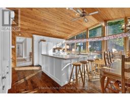 1034 Degrassi Cove Place, Innisfil, ON L0L1W0 Photo 12