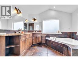 452 Evergreen Circle Sw, Calgary, AB T2Y0H2 Photo 23