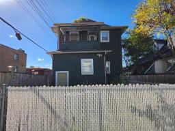 Bedroom - 122 Pulford Street, Winnipeg, MB R3L1X7 Photo 10