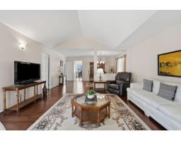 107 10172 141 Street, Surrey, BC V3T4P6 Photo 7