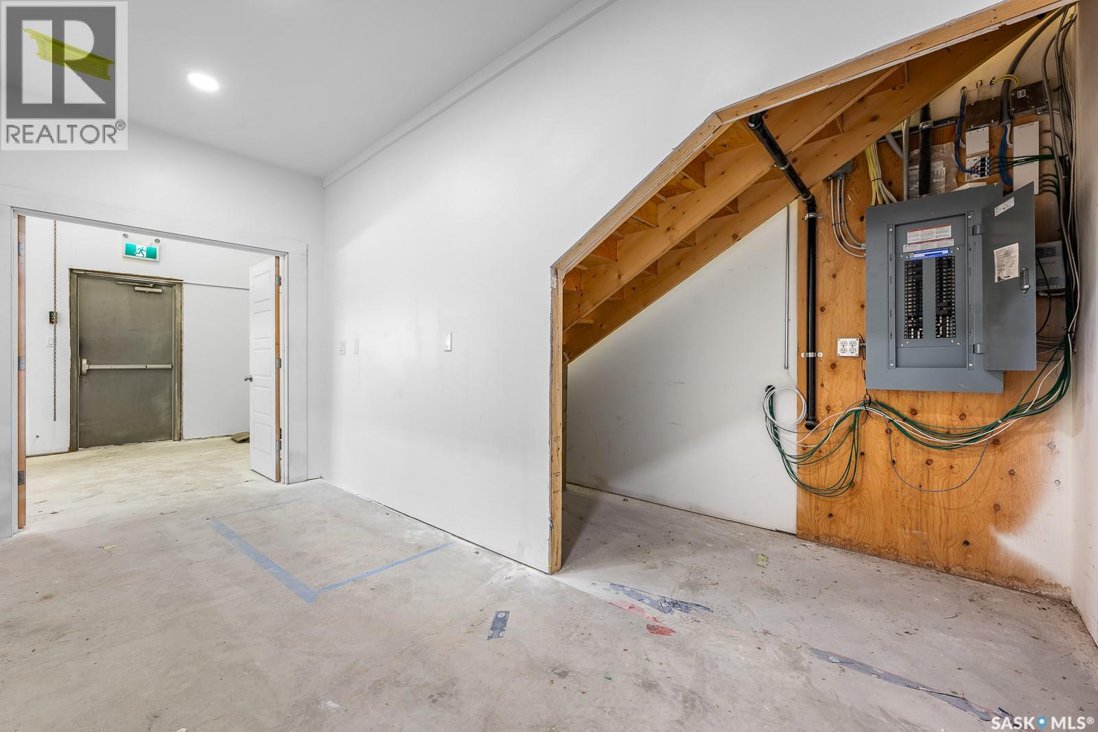 2 309 ADOLPH DRIVE, Sherwood Rm No. 159 — photo 8