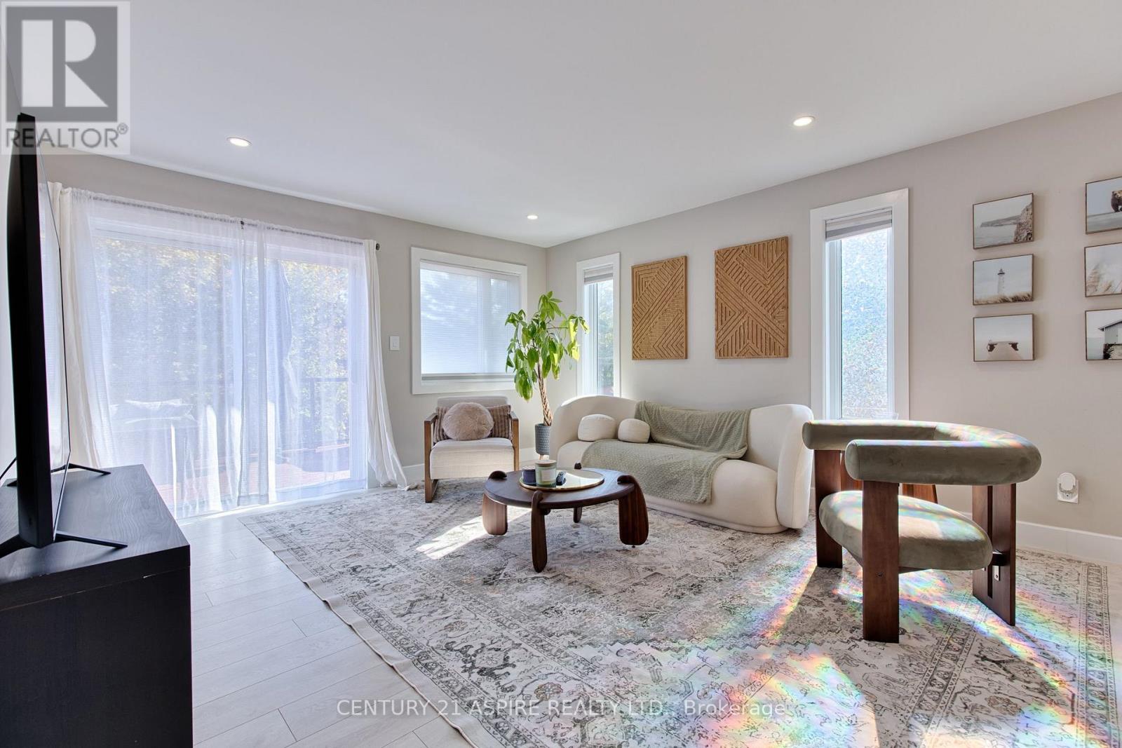 59 Noble Crescent — photo 15