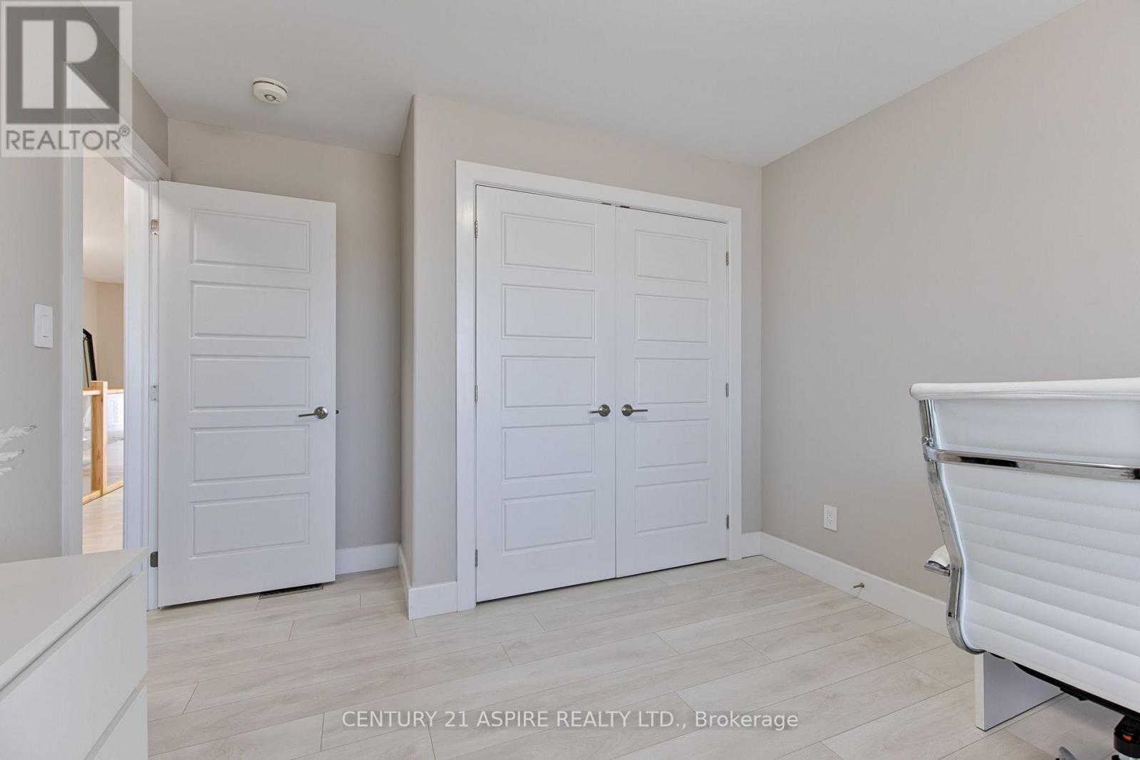 59 Noble Crescent — photo 24