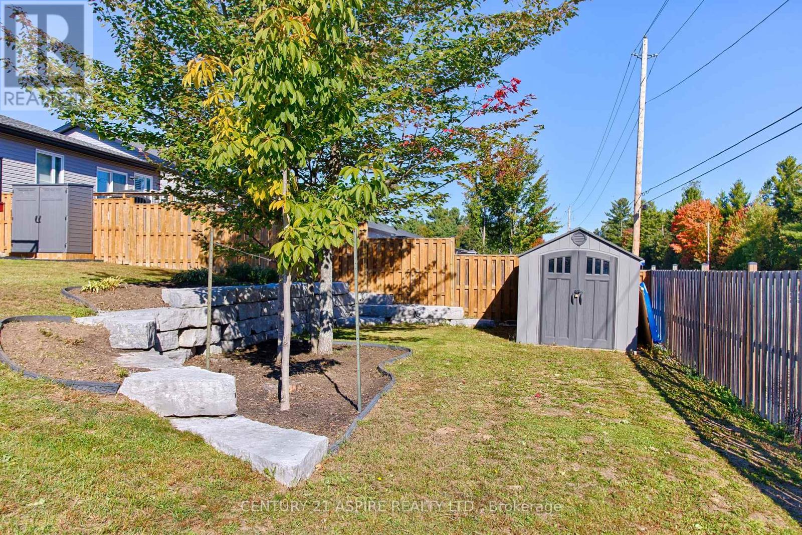 59 Noble Crescent — photo 46