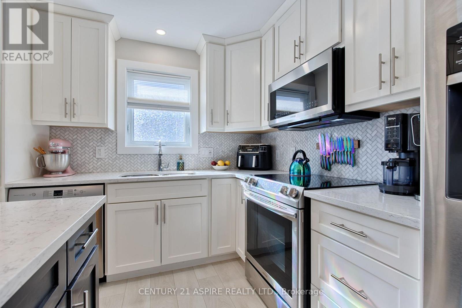 59 NOBLE CRESCENT, Petawawa — photo 7
