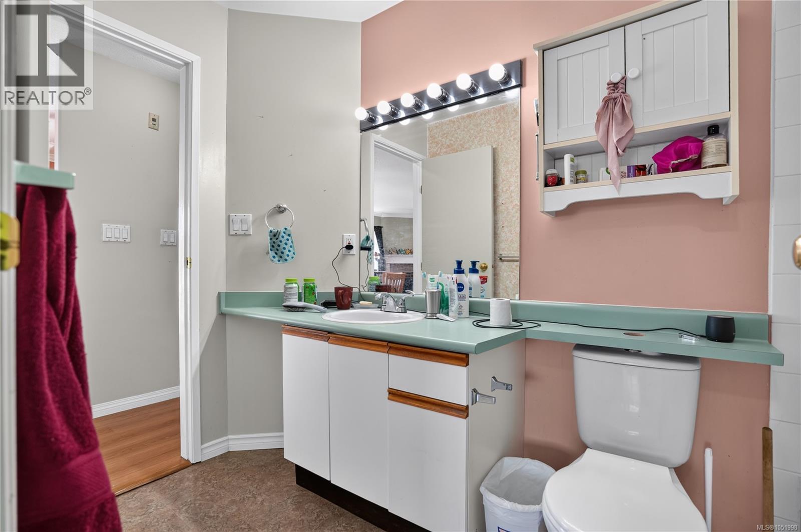 304 5170 Angus St, Port Alberni - Image 1