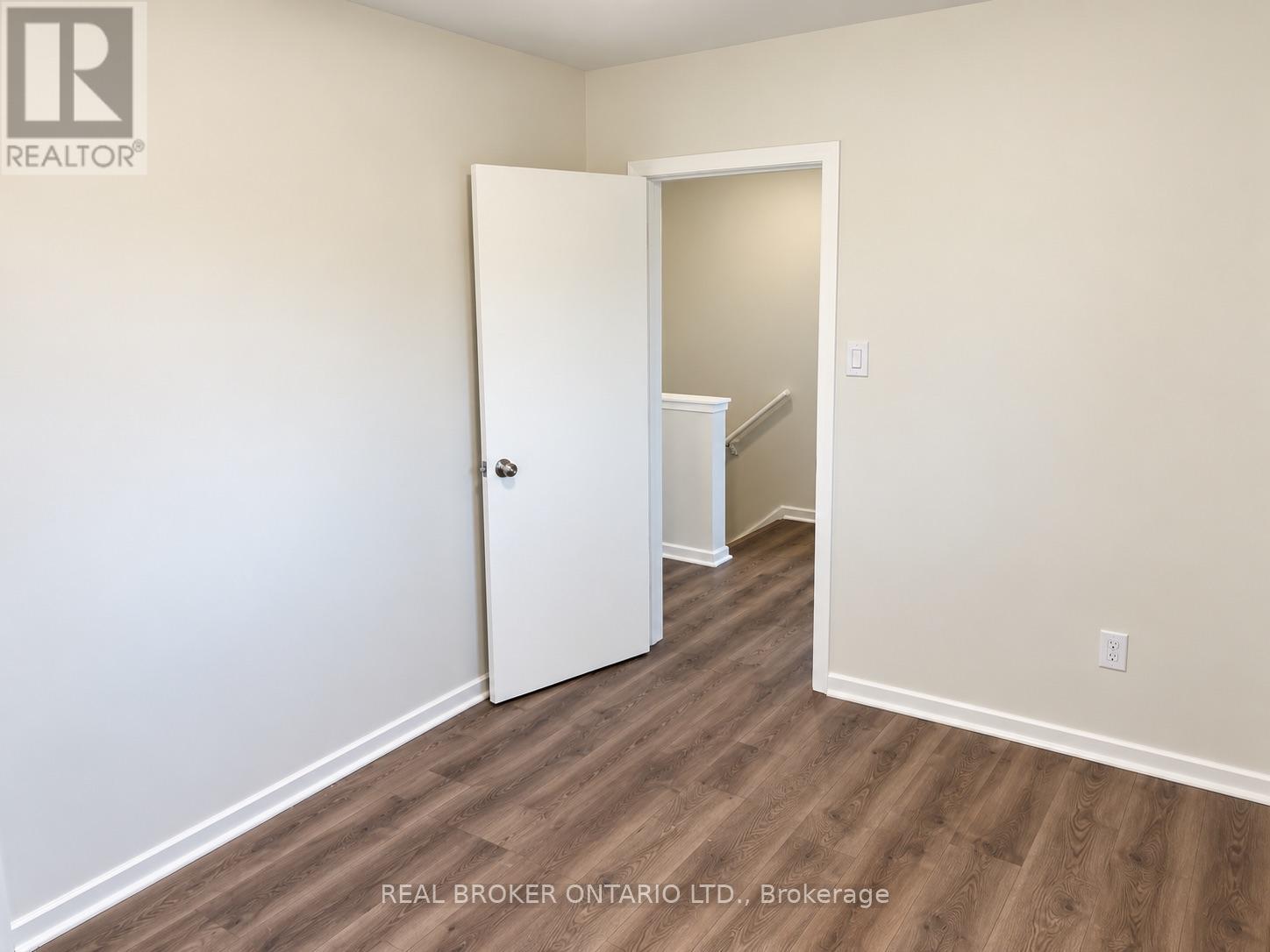 49 THOMPSON AVENUE, Thorold (Thorold Downtown) — photo 10