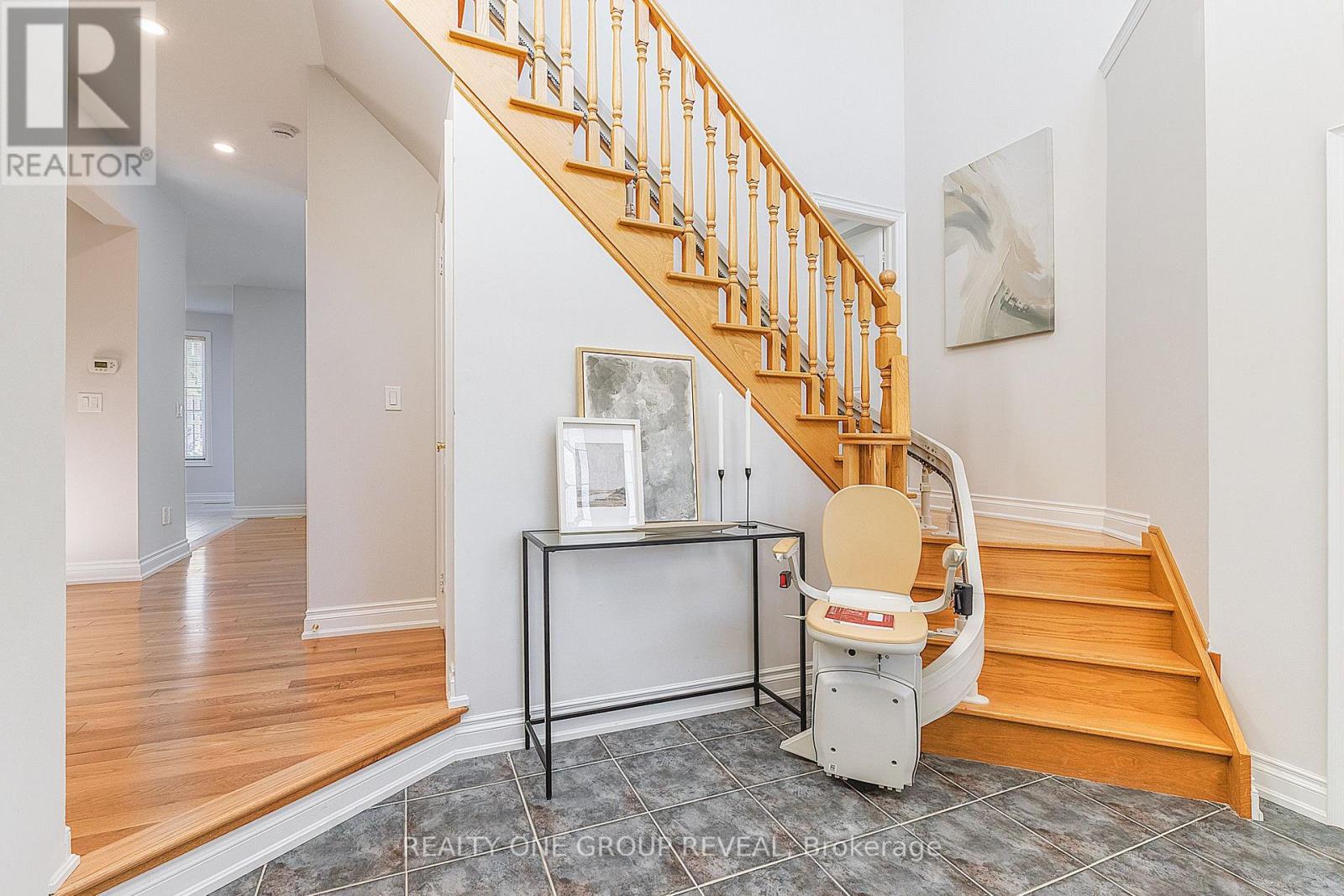 997 Copperfield Drive, Oshawa, ON photo 5