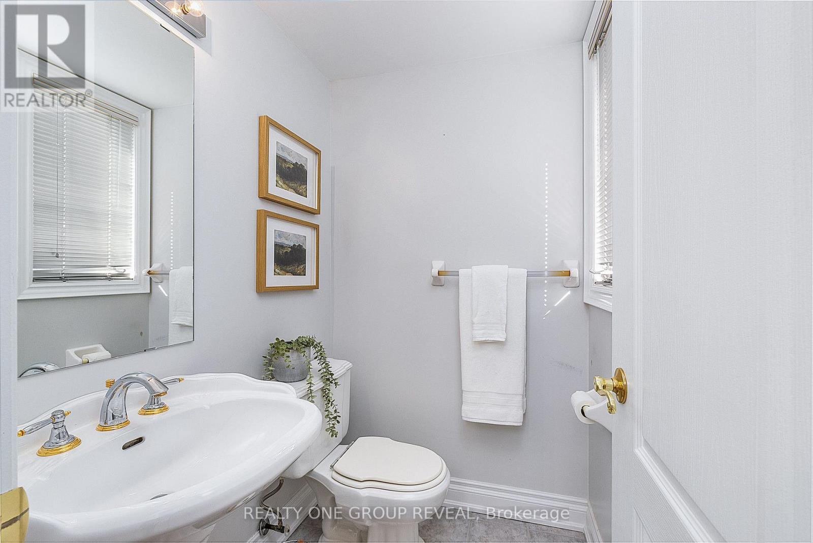 997 Copperfield Drive, Oshawa, ON photo 6