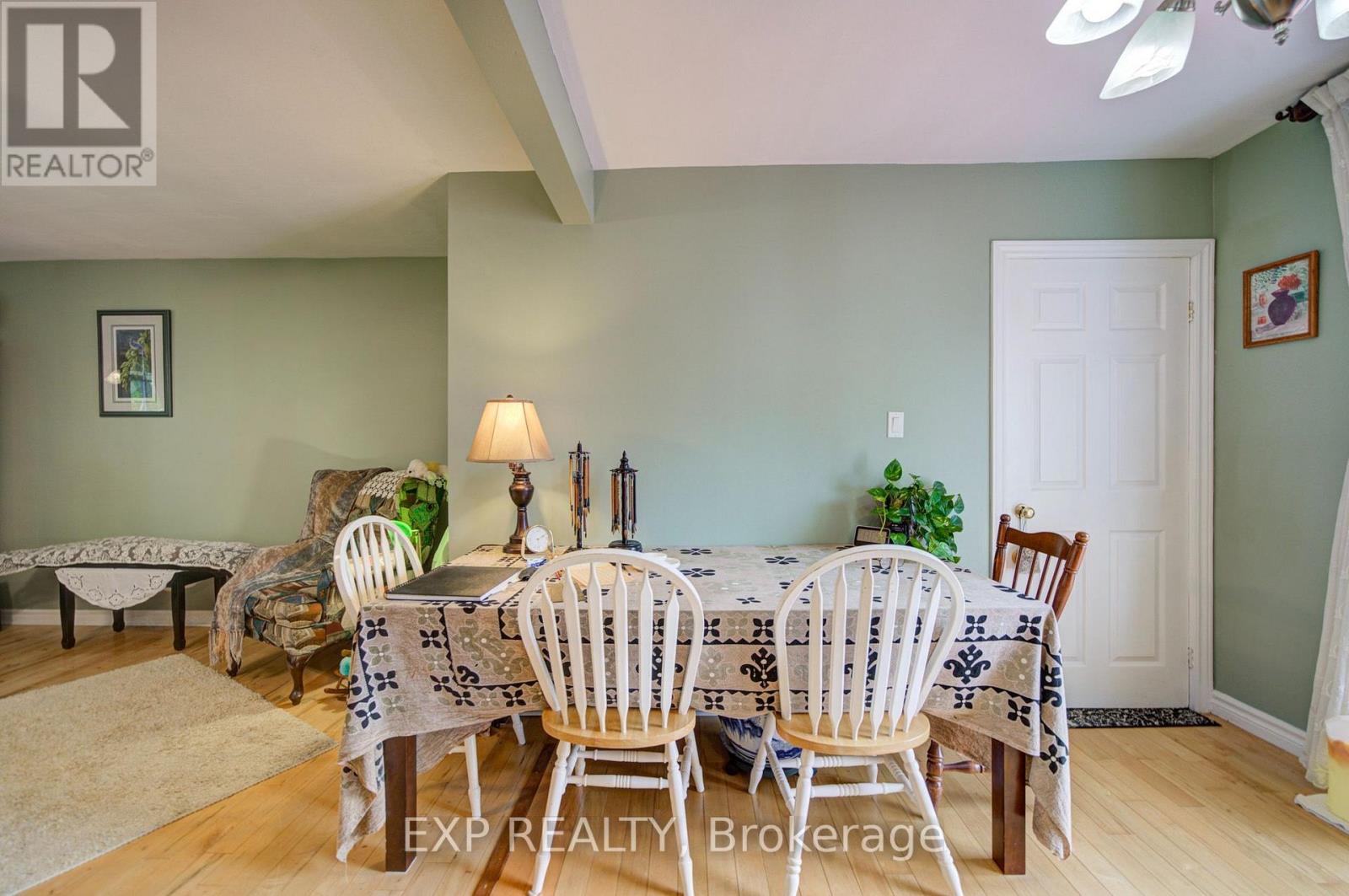 44 MILL STREET - 15