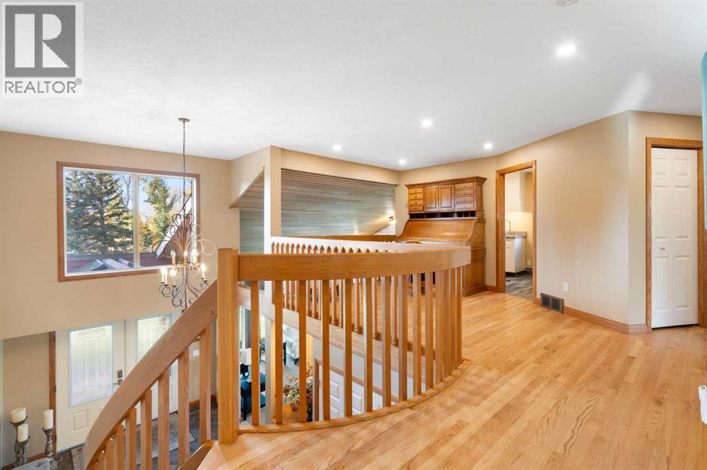 505 Bearspaw Village Ridge NW - Image 24