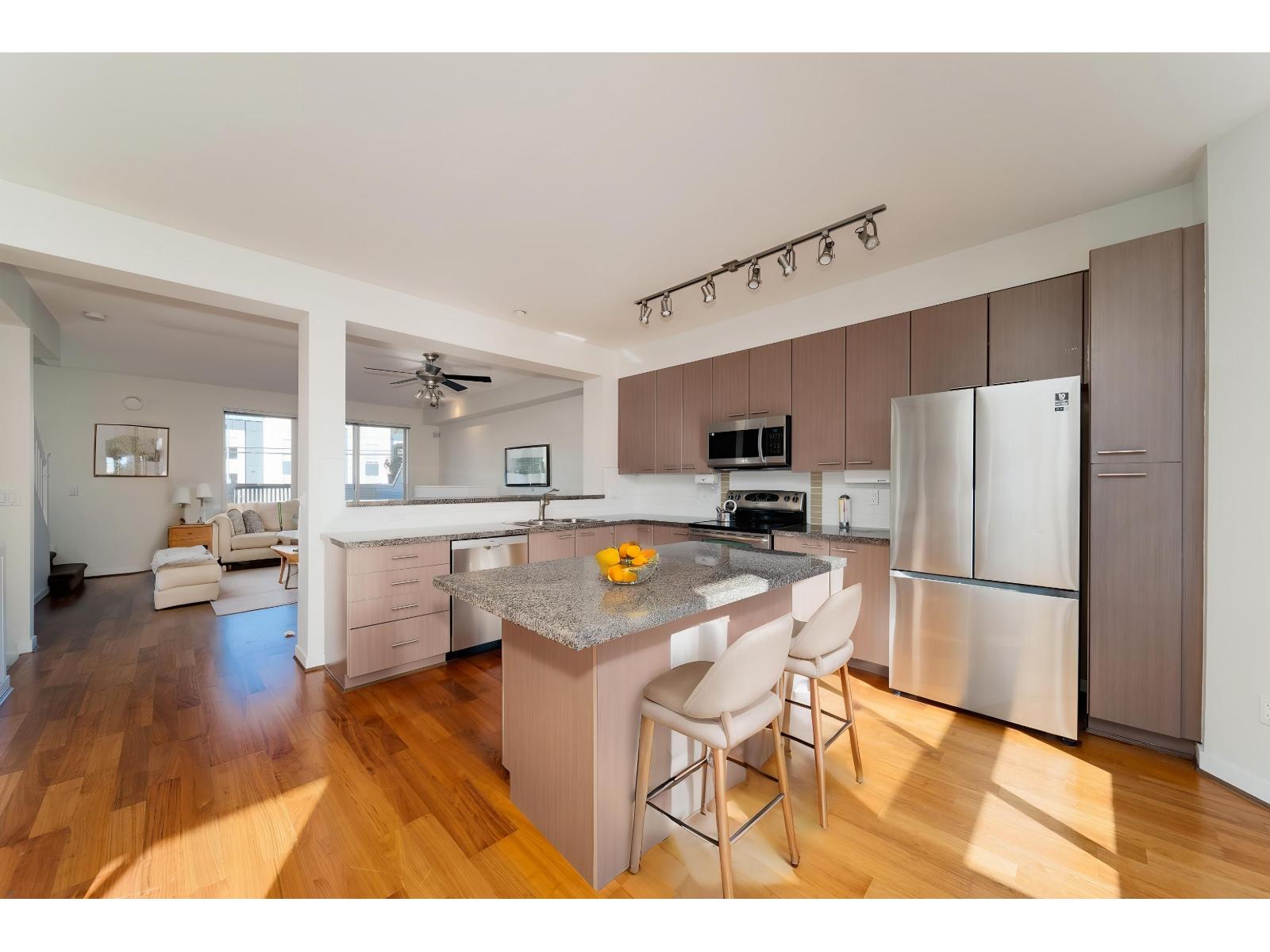 54 7155 189 STREET, Surrey - Image 1