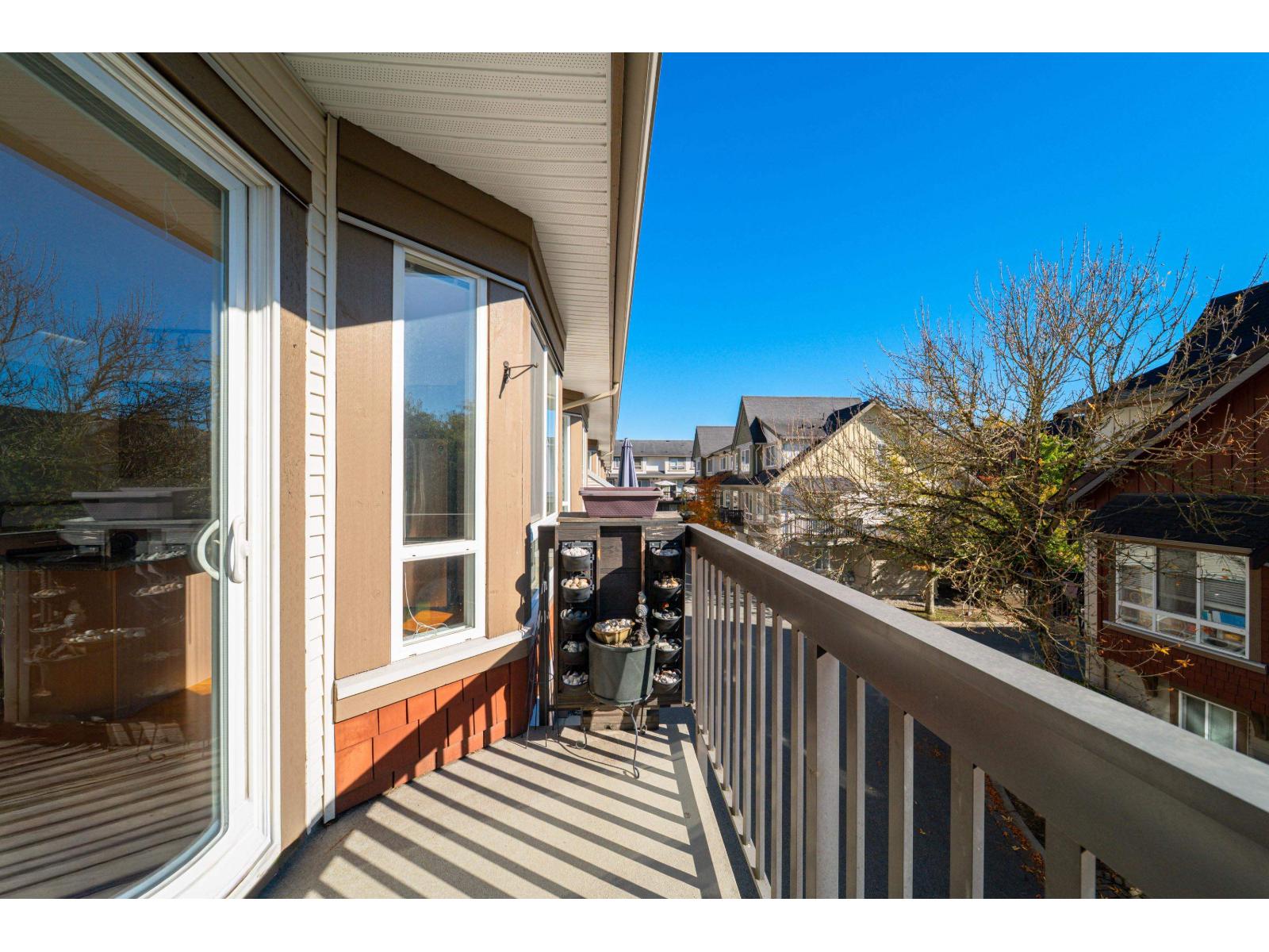 54 7155 189 STREET, Surrey - Image 1