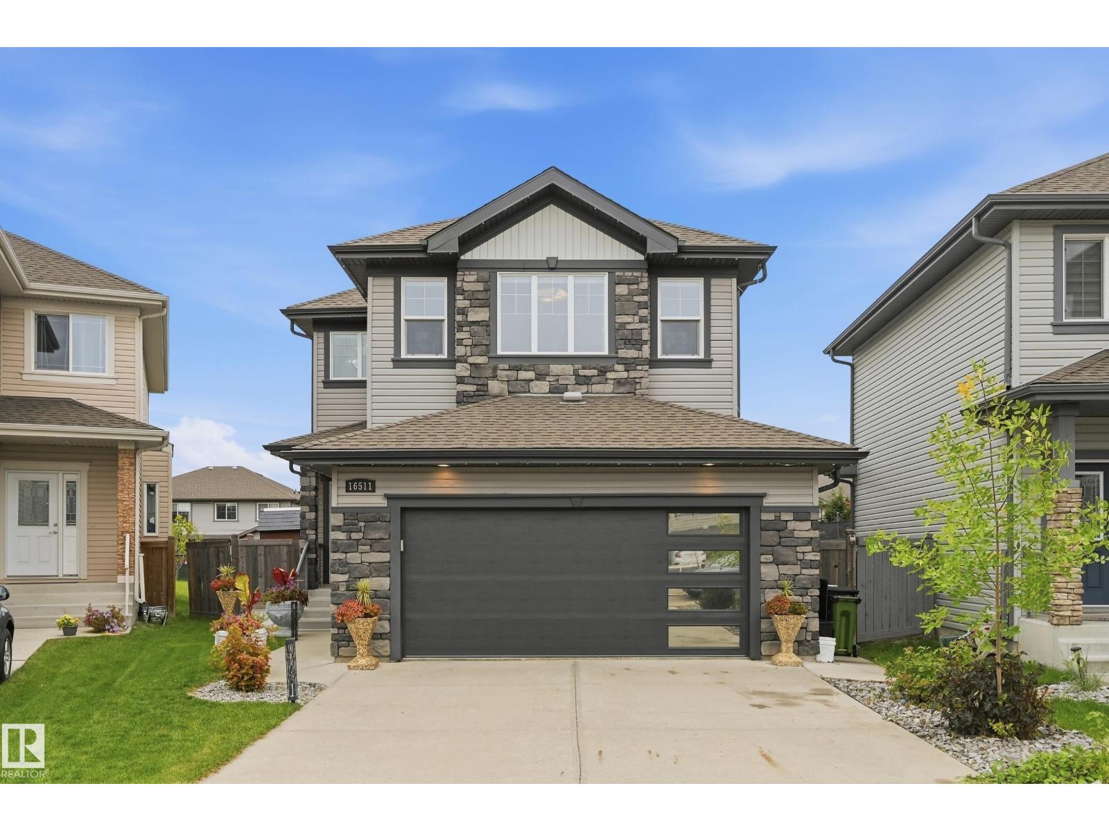 16511 136 St NW photo 2 — MLS® E4510944
