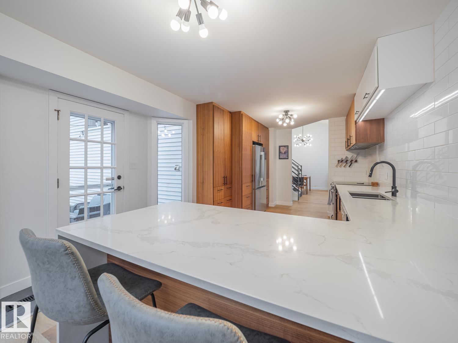 14725 46 AV NW - 20