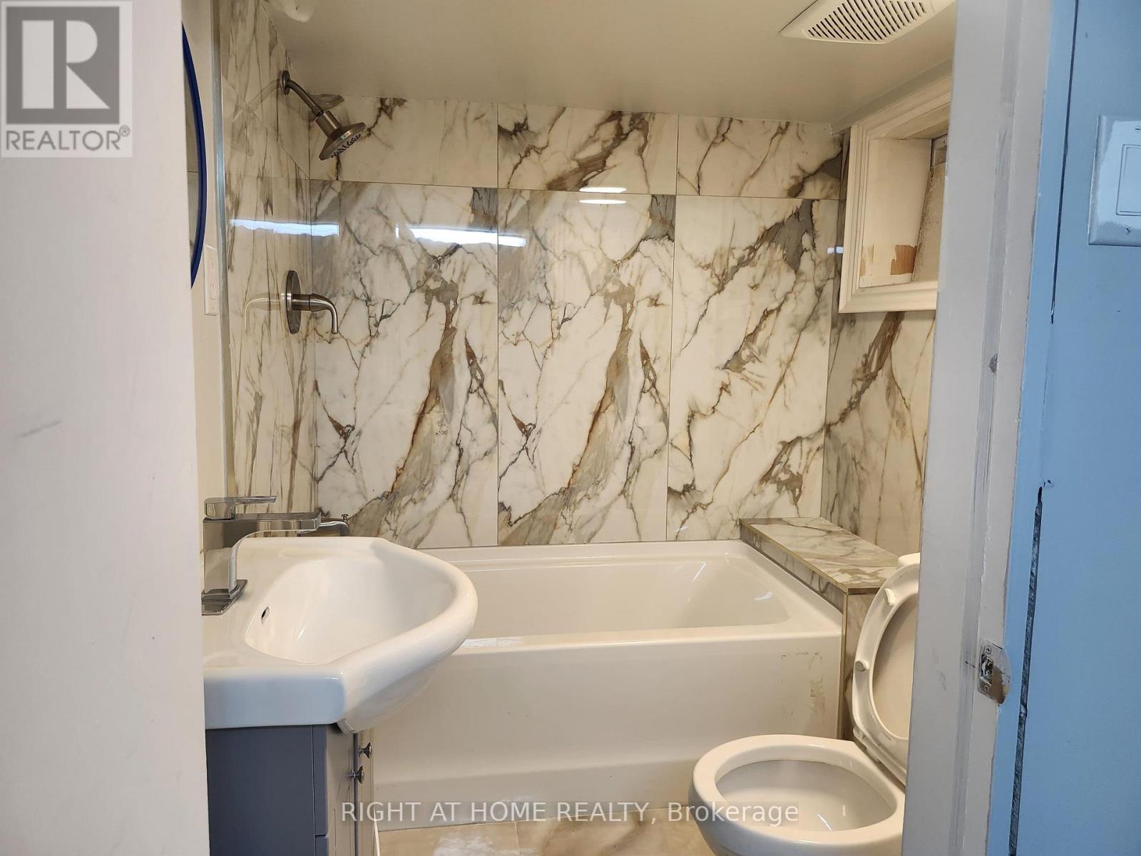 15 ASHER STREET - 13