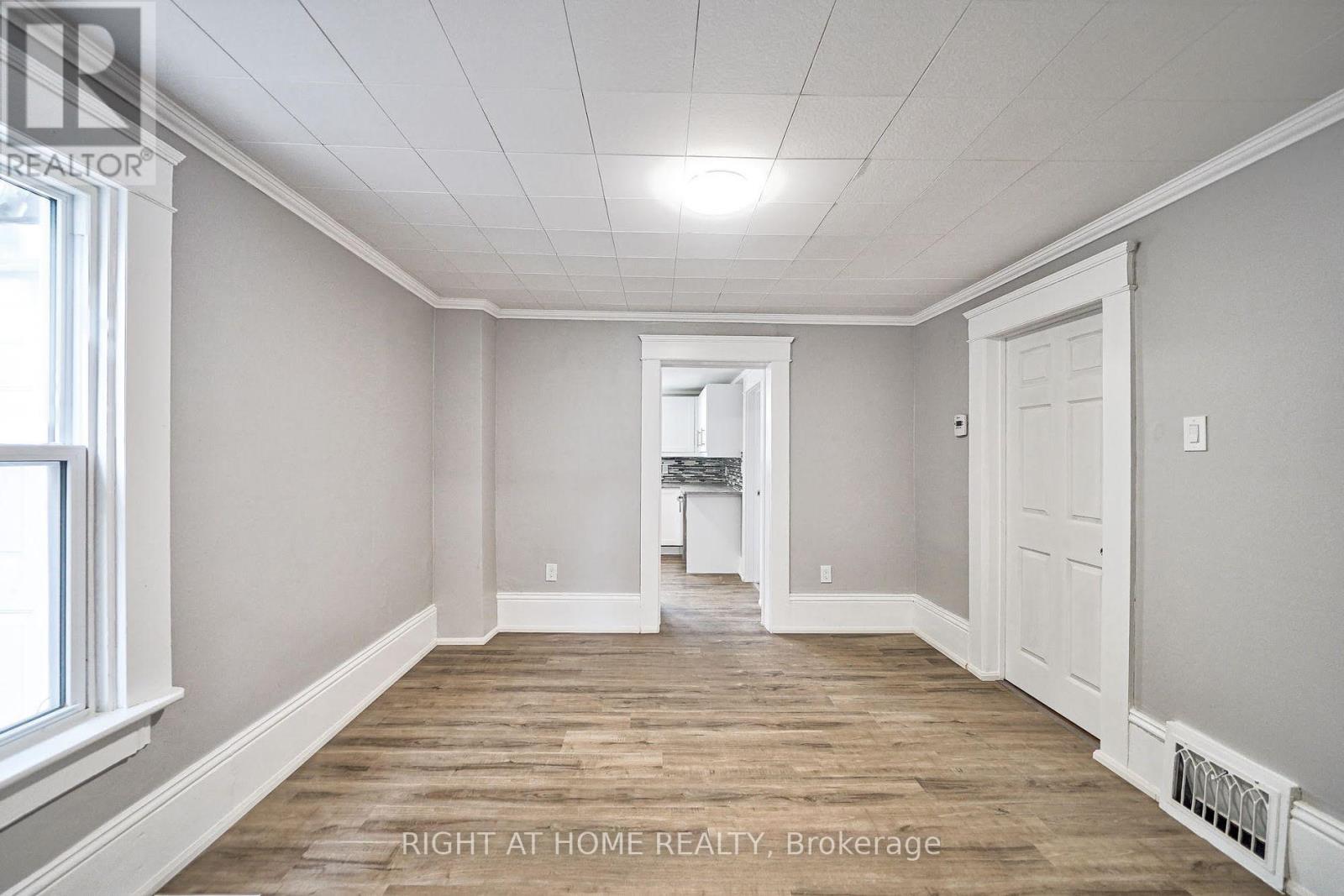 15 ASHER STREET - 2