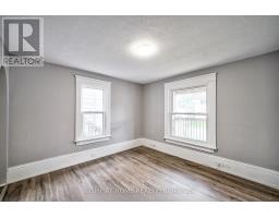15 Asher Street, Welland, ON L3B4H9 Photo 12